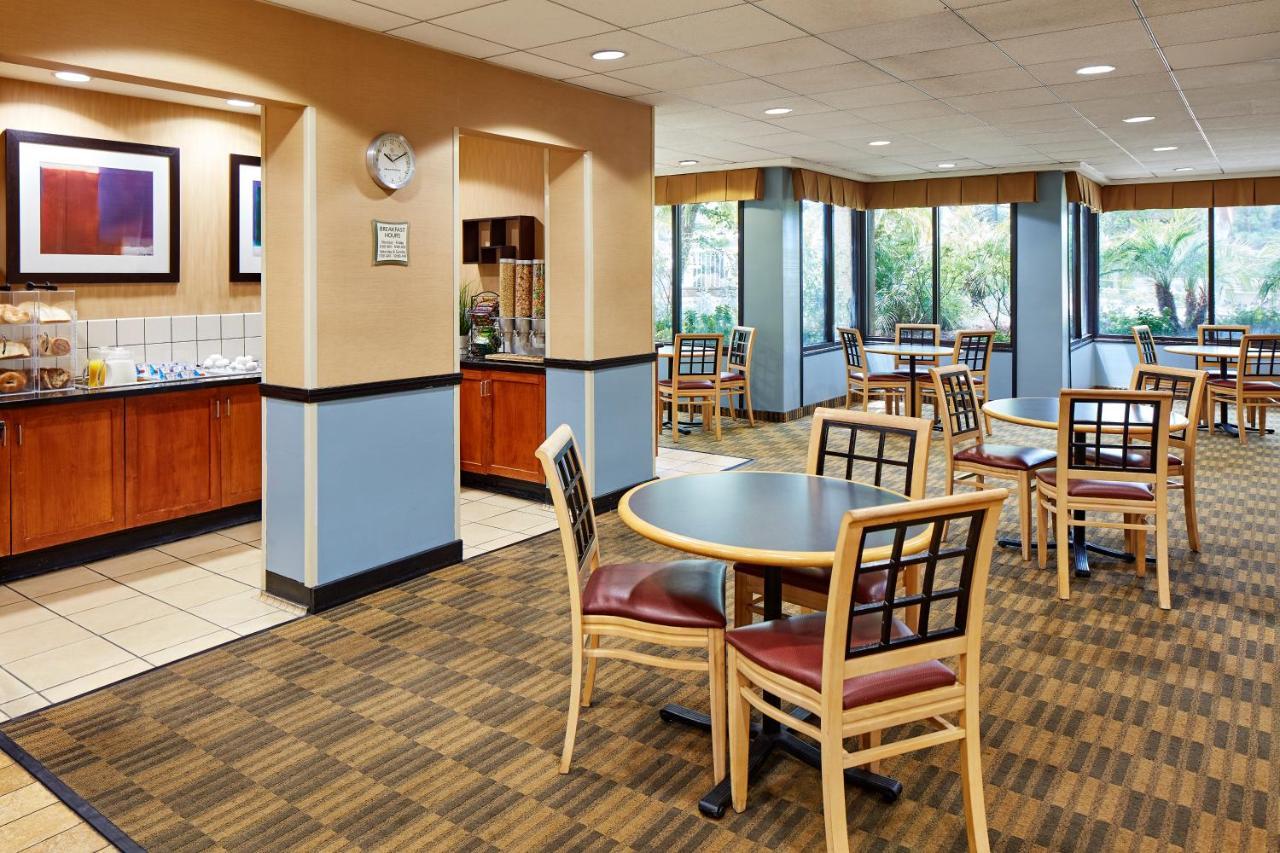La Quinta By Wyndham Thousand Oaks-Newbury Park Екстер'єр фото