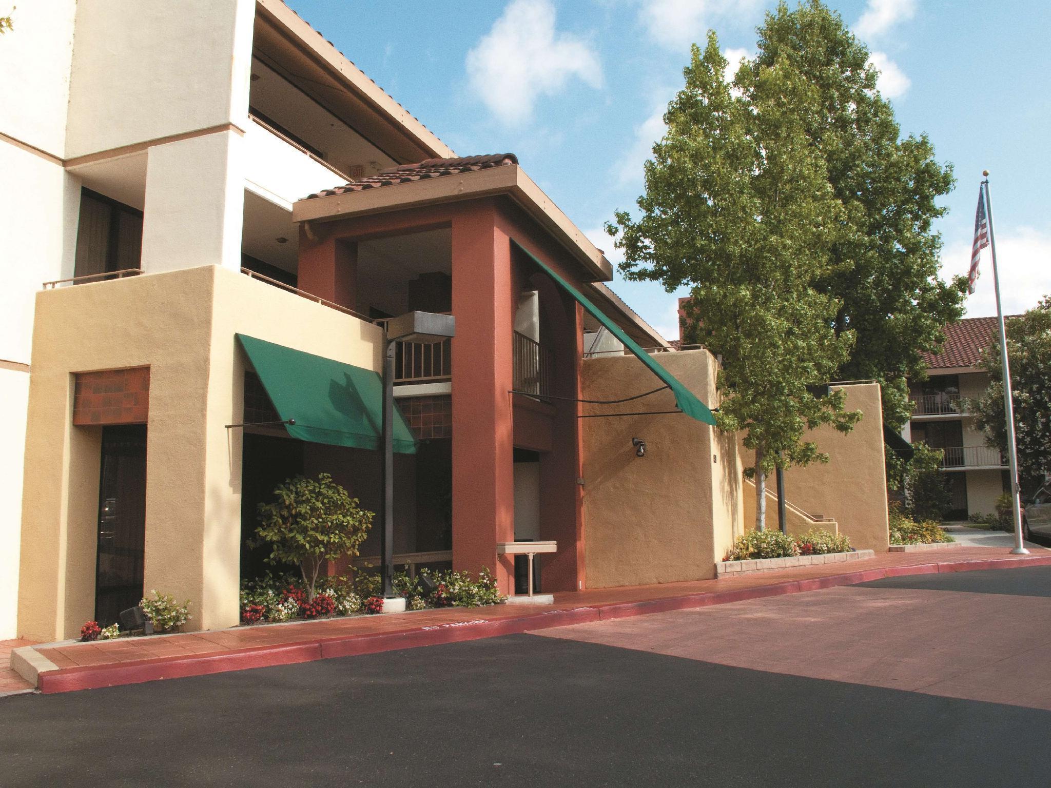 La Quinta By Wyndham Thousand Oaks-Newbury Park Екстер'єр фото