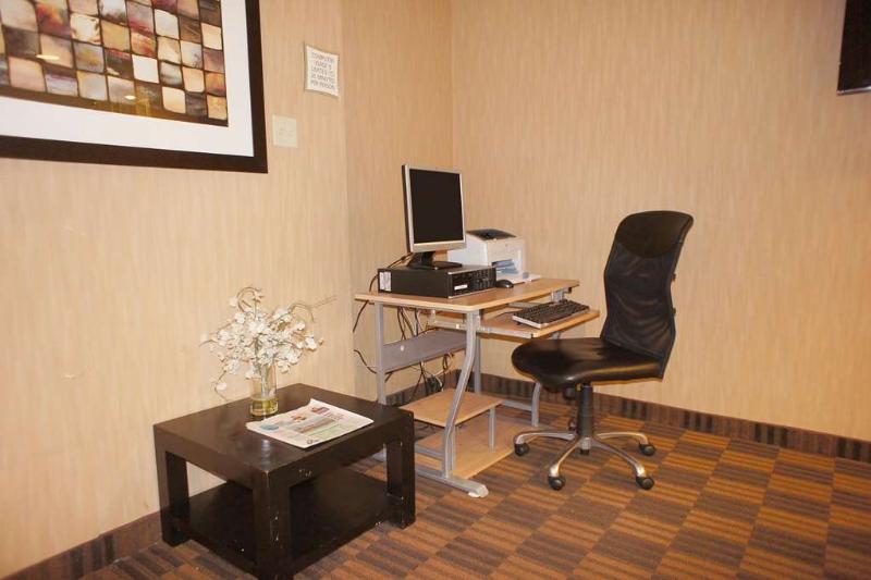 La Quinta By Wyndham Thousand Oaks-Newbury Park Екстер'єр фото